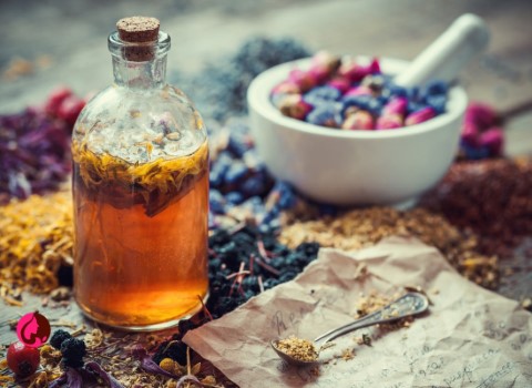 تصویر 1 از خرید و قیمت عرق خارشتر اصل + فروش صادراتی